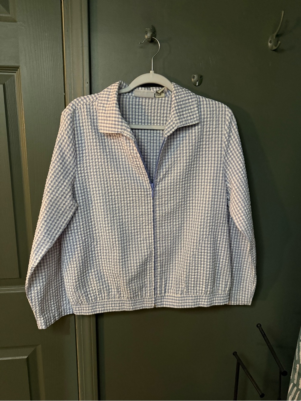 Vintage Textured Light Blue & White Zip Bomber Jacket
